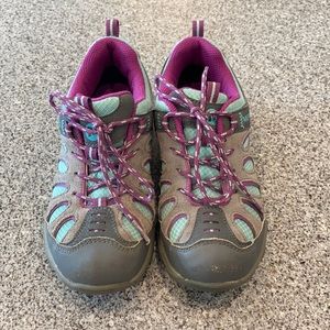 Merrell Waterproof Hiking Shoes (Chameleon low lace) Excellent condition! S: 1M